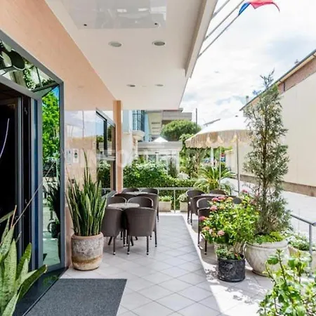 Hotel Atlantic Bellaria-Igea Marina